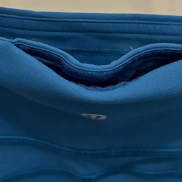 Lululemon Invigorate High-Rise Athletics Leggings Size 8 - Picture 4 of 10